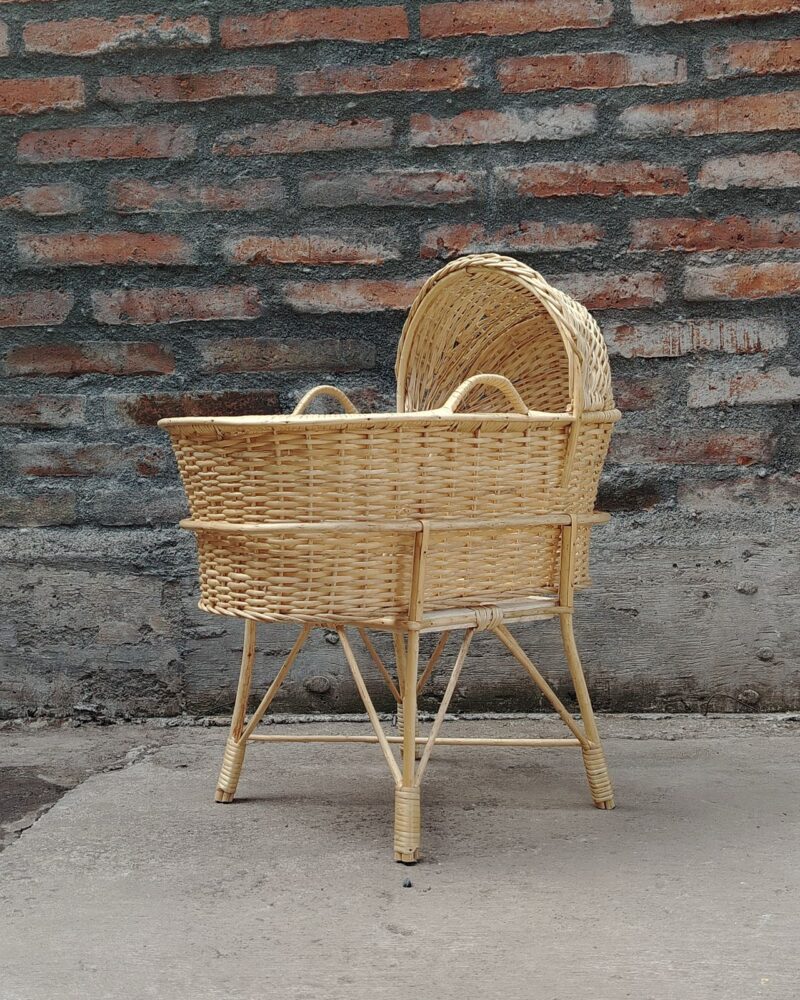 CUNA PARA MUÑECAS DANA